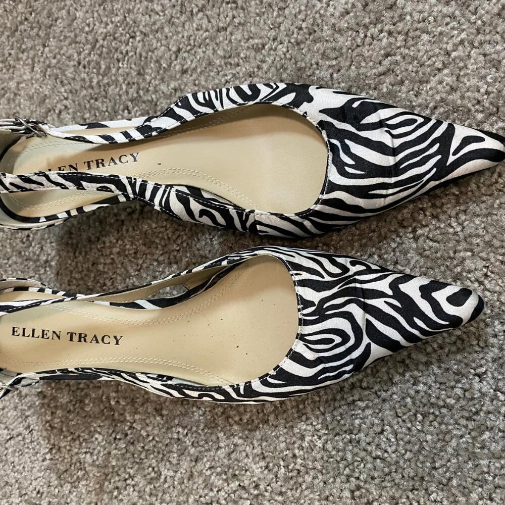 Ellen Tracy Size 6 1/2 Heels